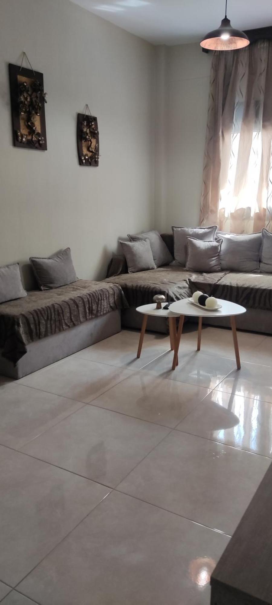 Apartmán Πολυτελεσ -Μοντερνο Διαμερισμα Larissa Exteriér fotografie