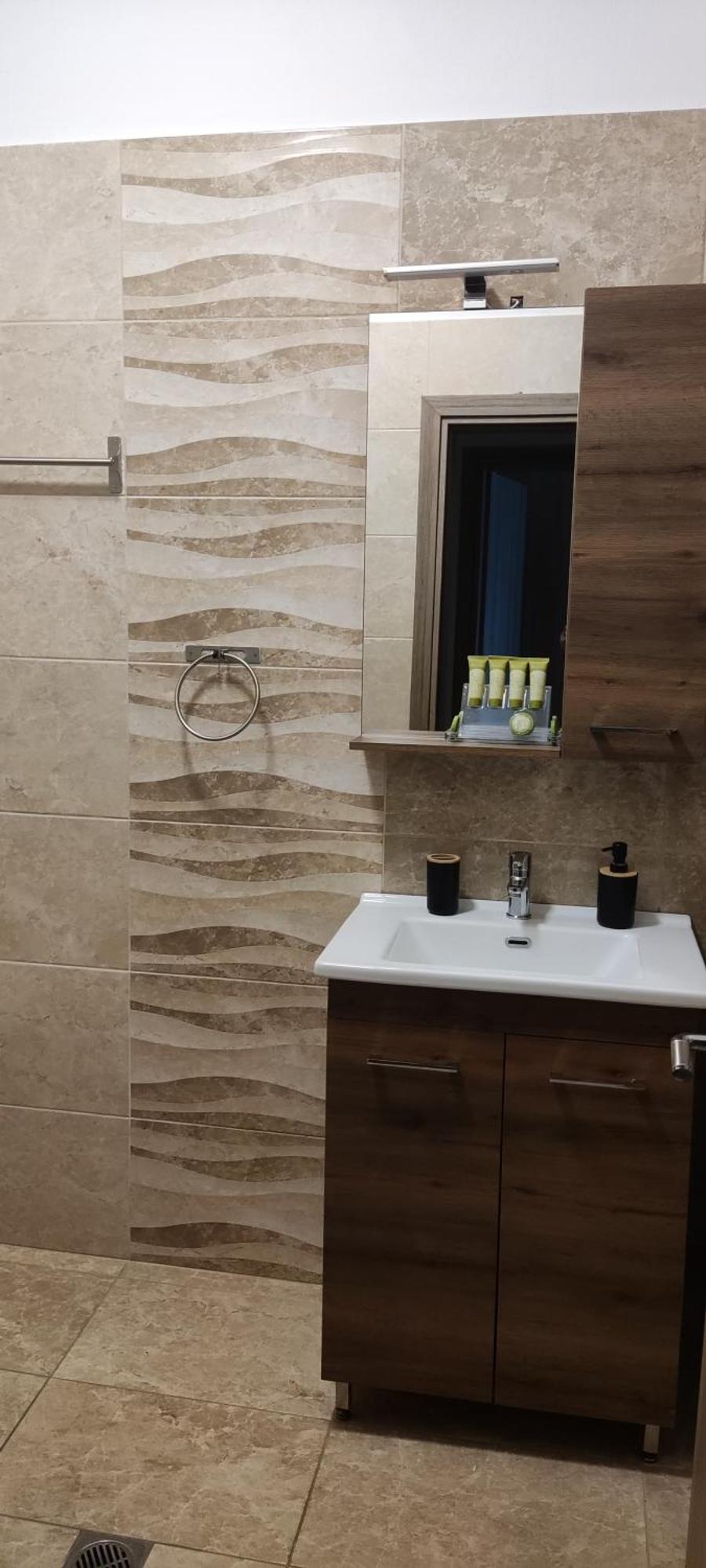 Apartmán Πολυτελεσ -Μοντερνο Διαμερισμα Larissa Exteriér fotografie
